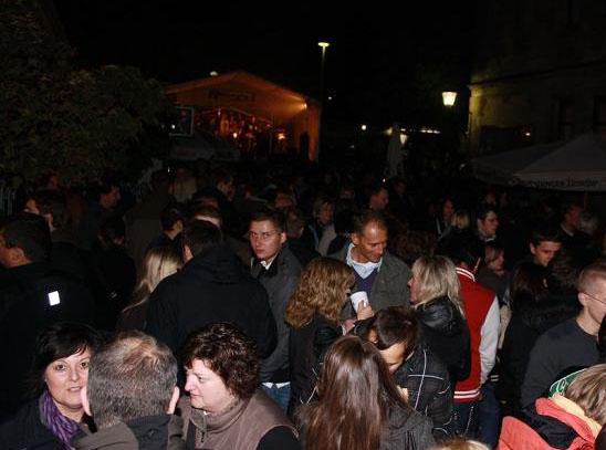 Korbmarkt in der Bahnhofsstrasse _117_b.jpg